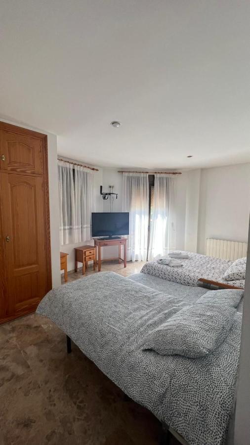 Hostal Casa Chimo Valbona Buitenkant foto